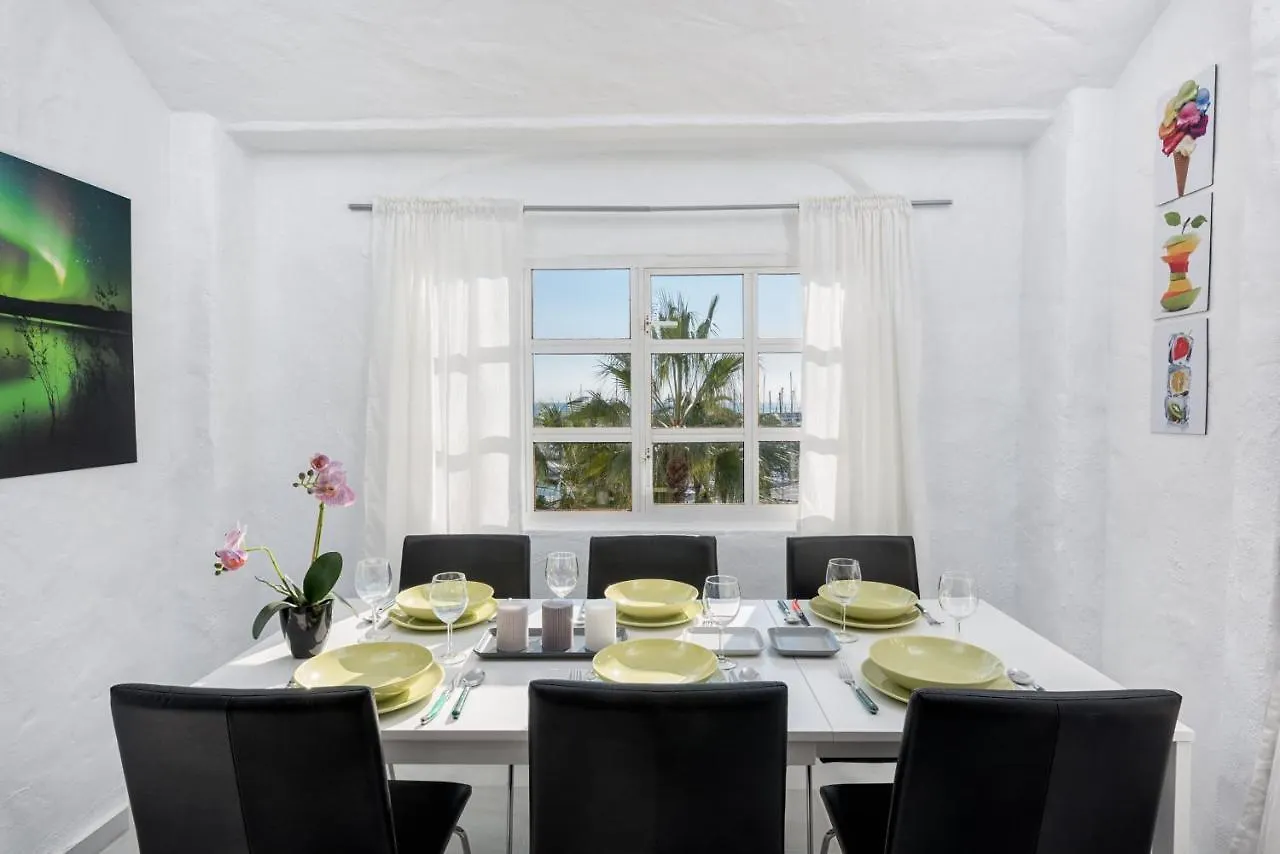 Puerto Marina, Frontline Apartment In Benalmadena, Malaga La Carihuela