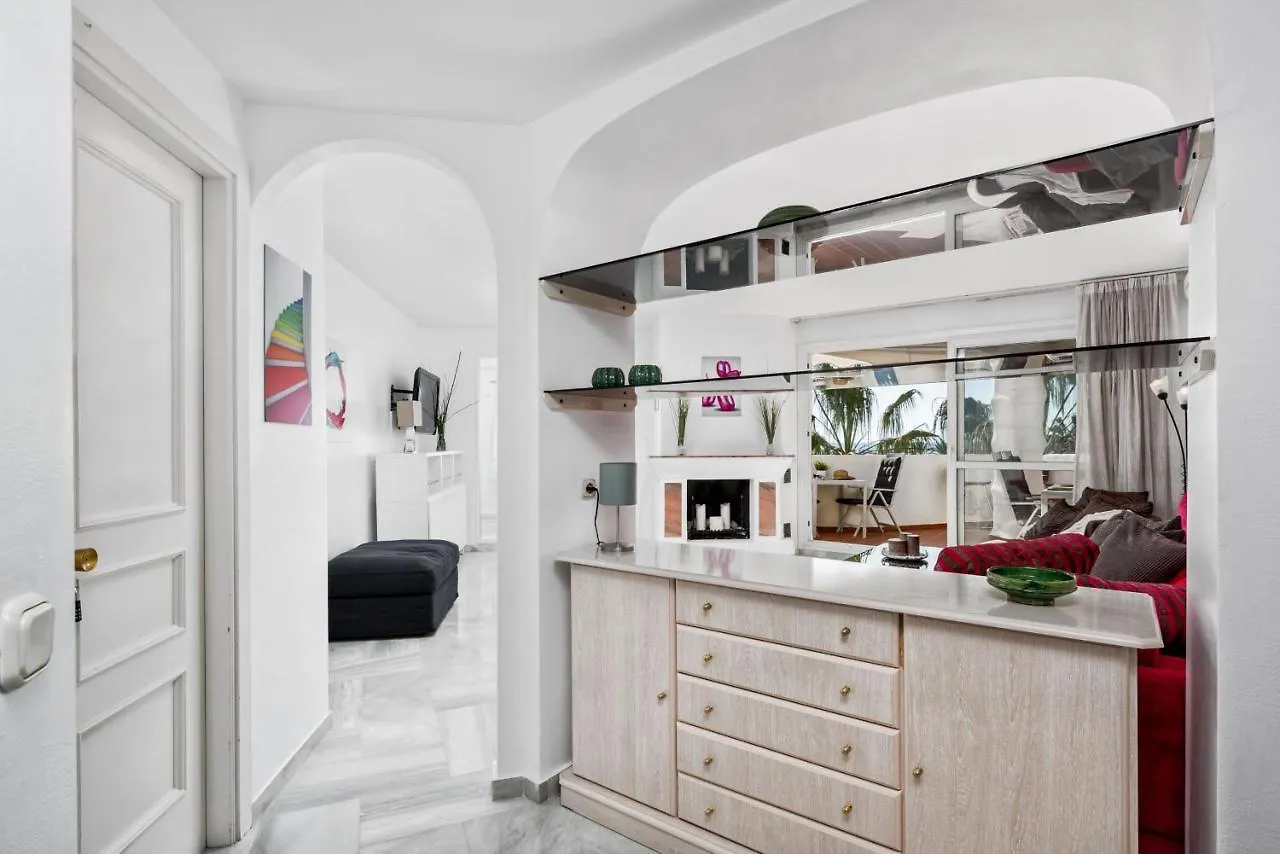 Puerto Marina, Frontline Apartment In Benalmadena, Malaga La Carihuela