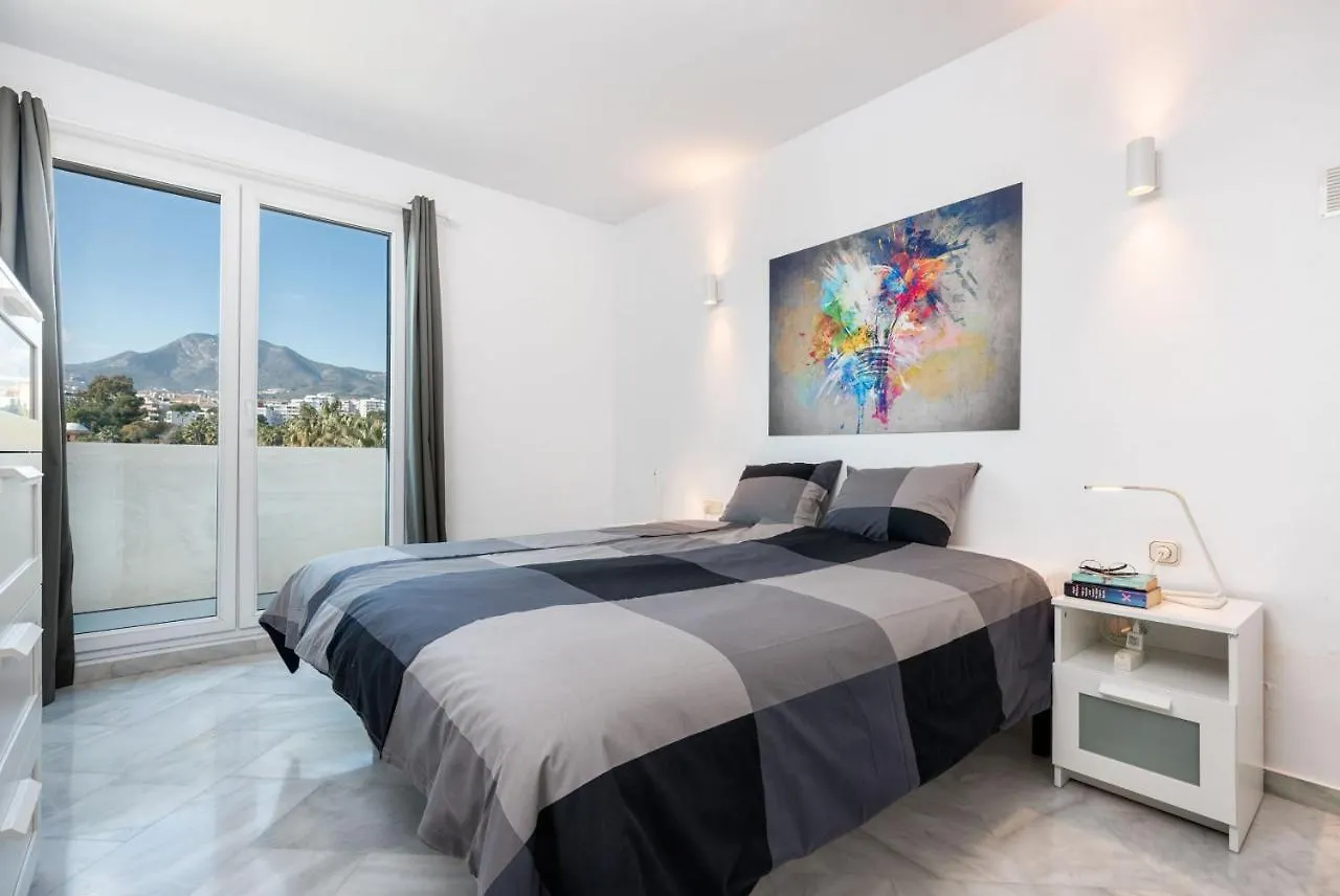 Puerto Marina, Frontline Apartment In Benalmadena, Malaga La Carihuela