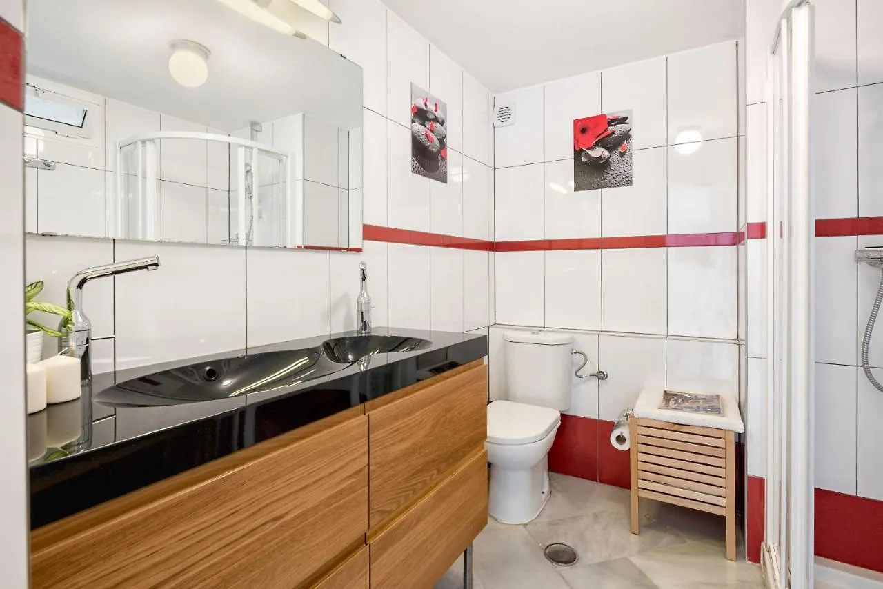 Puerto Marina, Frontline Apartment In Benalmadena, Malaga La Carihuela