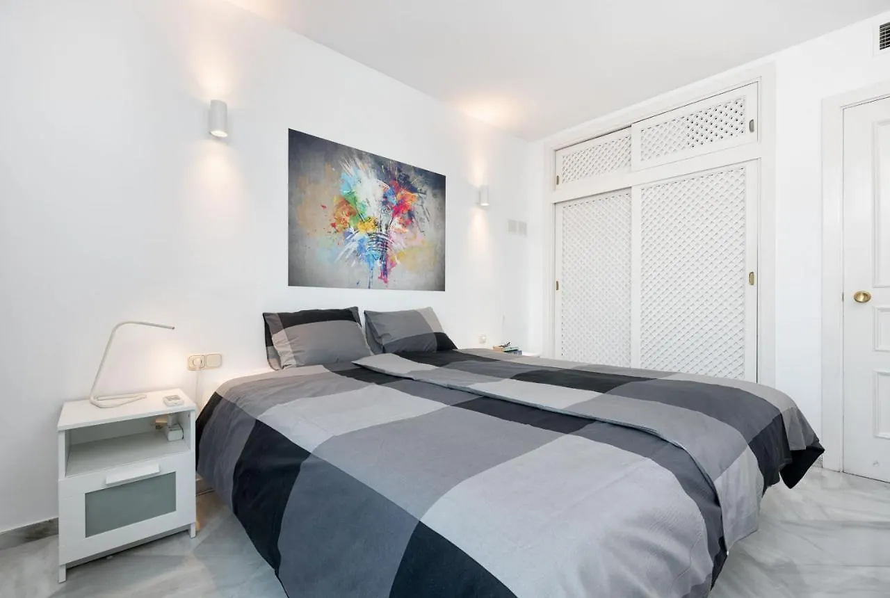 Puerto Marina, Frontline Apartment In Benalmadena, Malaga La Carihuela Spain